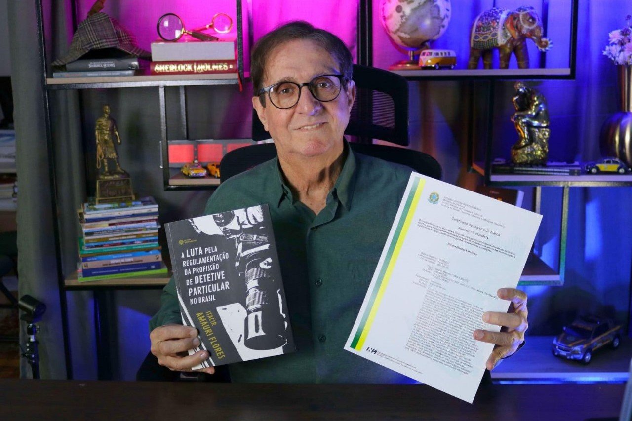 Itacir Flores para a Revista VIP.